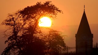 Pekelné teploty prekračujú hranice. Meteorológovia menia spôsob, ako o nich hovoriť
