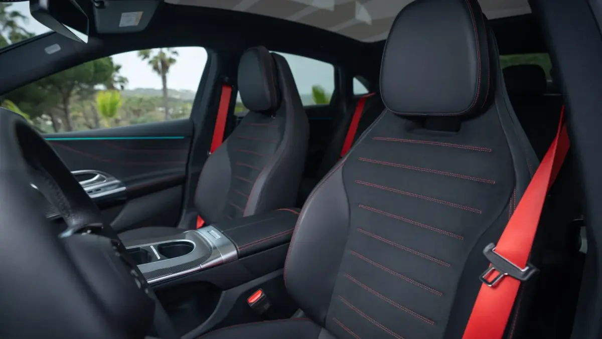 Mercedes C-Class Electric 2026-15.webp