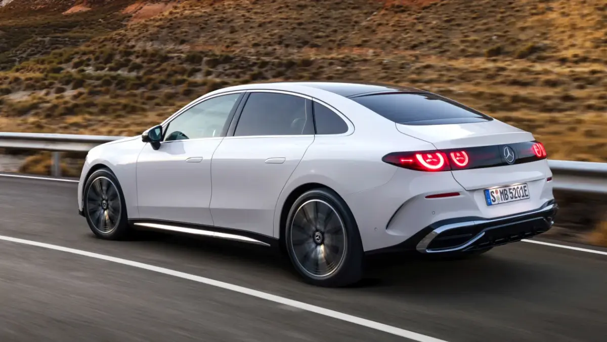 Mercedes C-Class Electric-3.webp