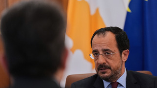 Cyprus hostí lídrov EÚ na neformálnom samite. Témami sú bezpečnosť a energetika, diskutovať budú bez Orbána