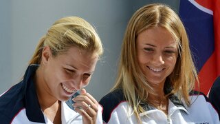 Cibulková, Hantuchová