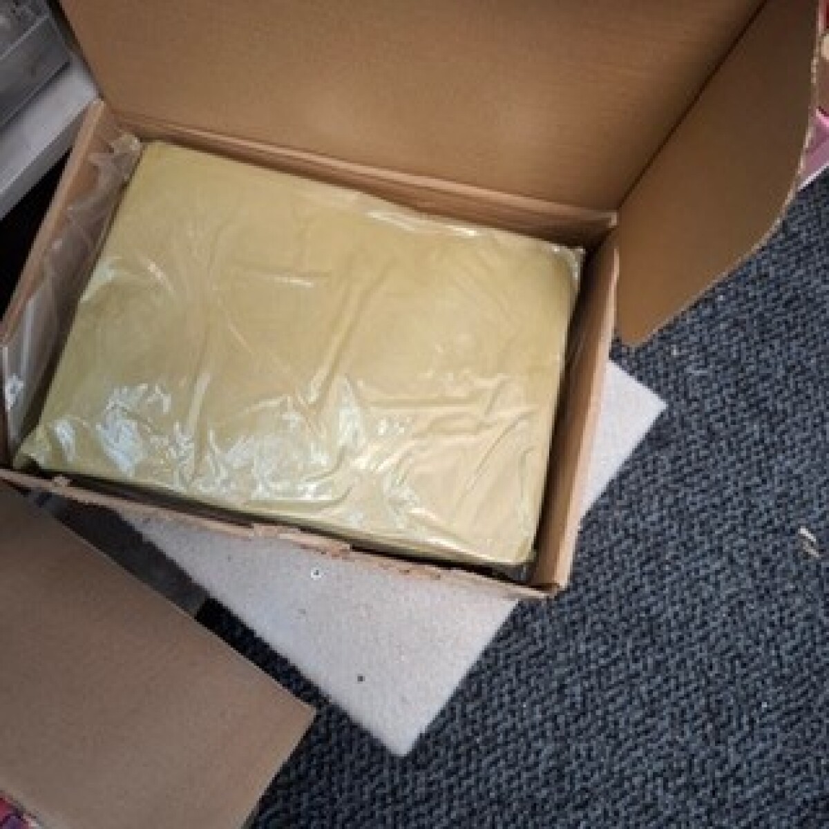 Finančná správa zadržala veľké množstvo kratomu