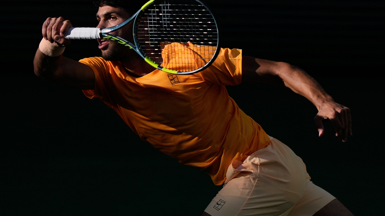 Alcaraz príde o obhajobu v Paríži. Zranenie zápästia ho vyradilo z Roland Garros aj generálky v Ríme