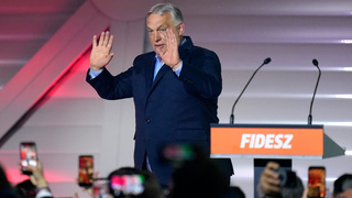 Viktor Orbán odchádza z parlamentu. Po volebnej prehre ide „reorganizovať národný tábor“