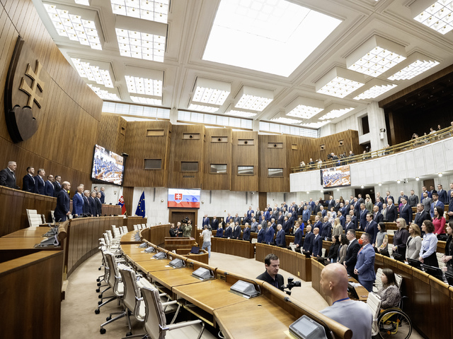 Politológ pre ta3: Okolo Ferenčáka je čoraz viac záhad. Vláda nebojuje o prežitie, ale o svojich voličov bude