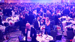 Trump Biely dom galavečer