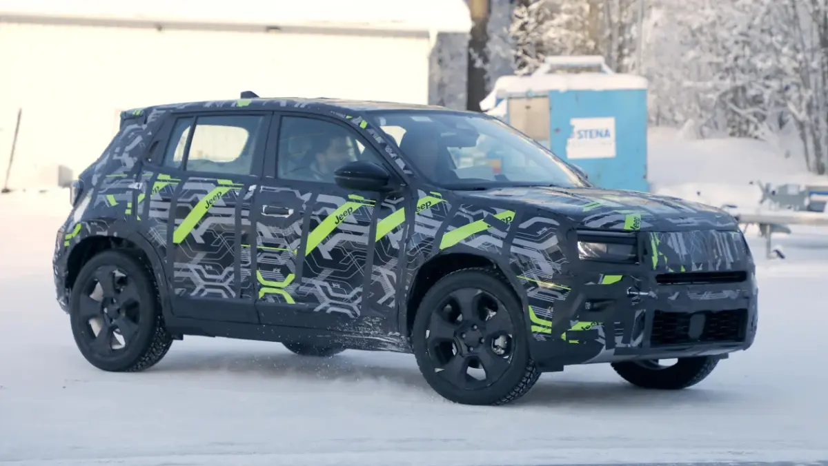 Jeep Avenger facelift - front angled_il1bu5.webp