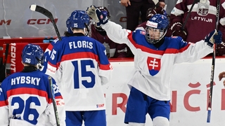 Osemnástka pobláznila Slovensko. Domáce MS píšu históriu, tie minuloročné v USA schovali do vrecka už po skupinách