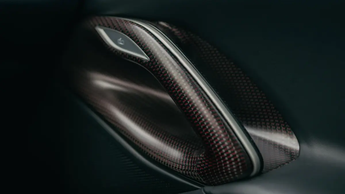 Ferrari Purosangue Handling Speciale 2026-6.webp