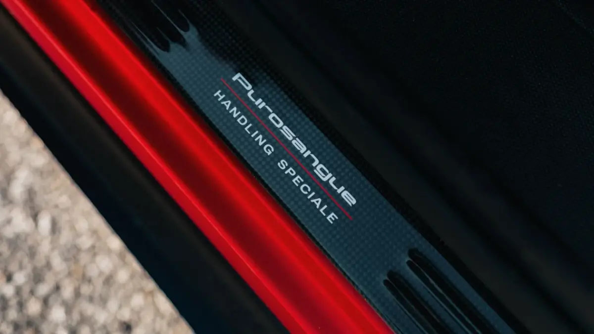 Ferrari Purosangue Handling Speciale 2026-13.webp