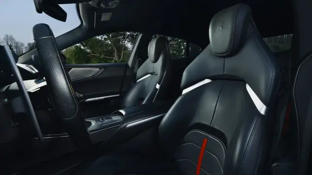 Ferrari Purosangue Handling Speciale 2026-16.webp