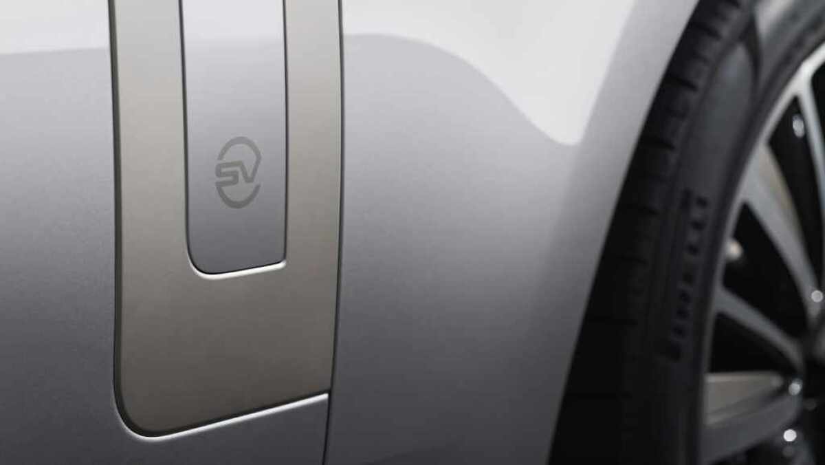 RR_SV_Ultra_27MY_Detail_Exterior_11_290426.jpg