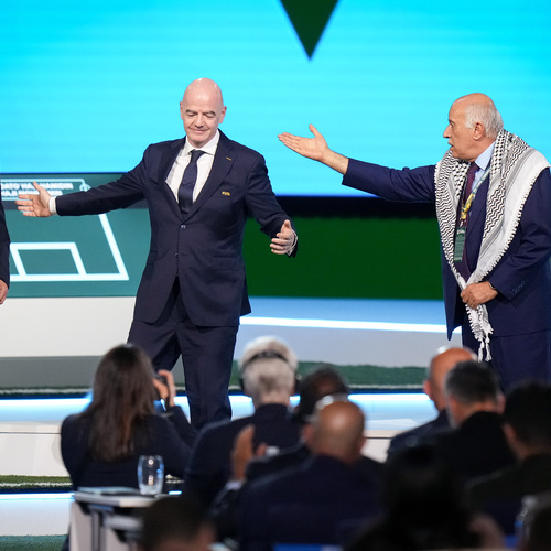 Džibríl Radžúb, Basim Šejch Suliman, Gianni Infantino