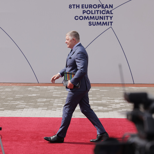 Robert Fico, samit