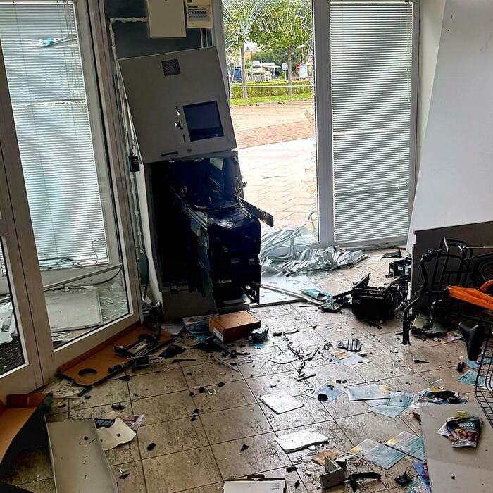 bankomat Madunice