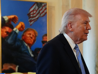 donald trump s obrazom donalda trumpa