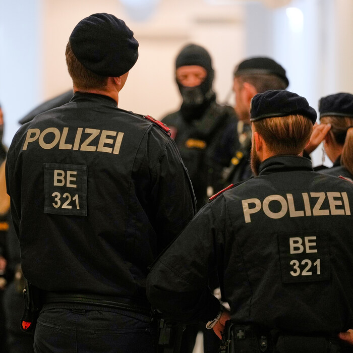 rakuska policia rakuski policajti