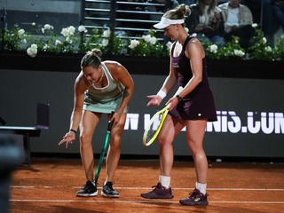 Aryna Sabalenková, Barbora Krejčíková