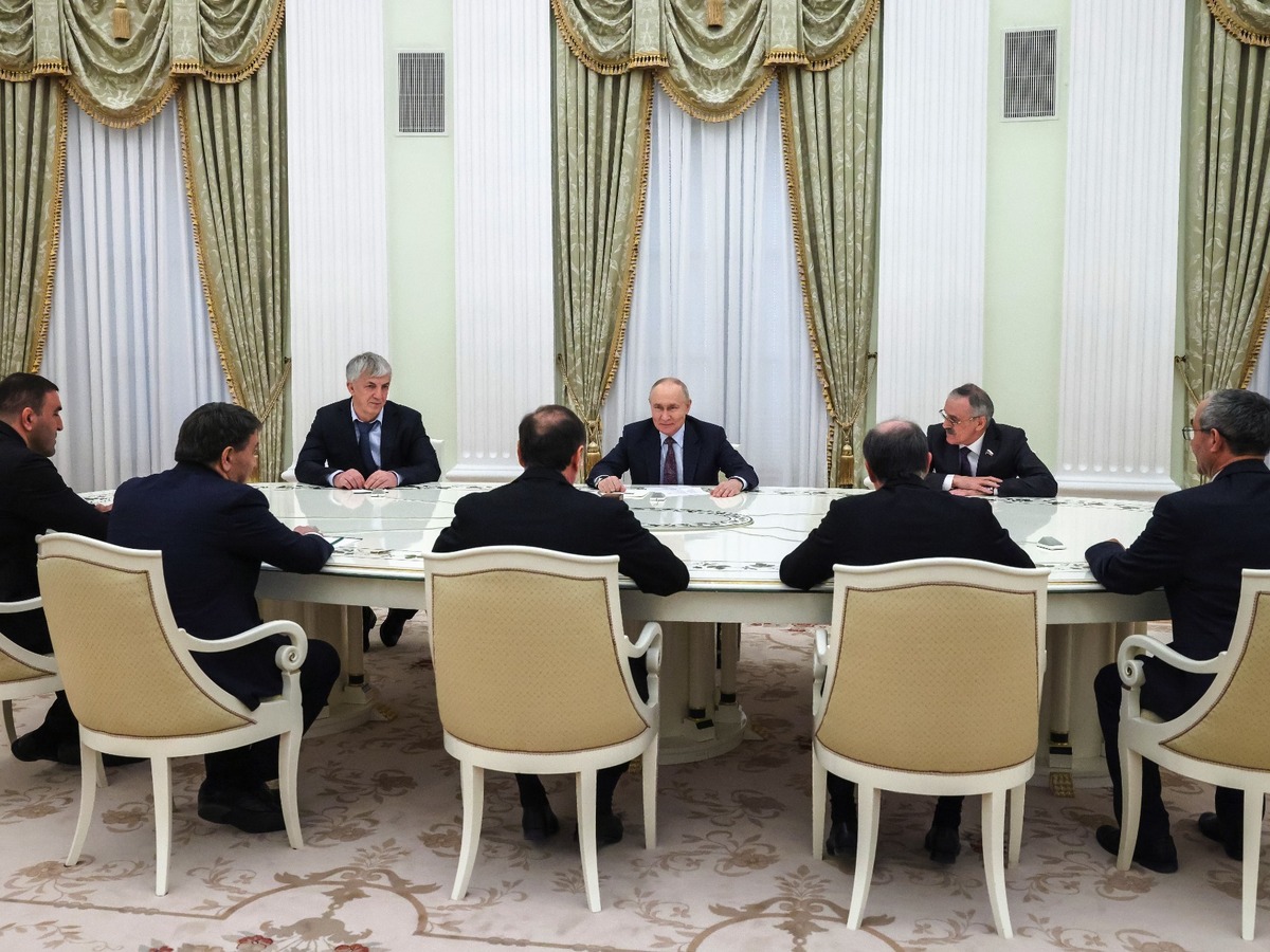 putin v moskve kremel (rokovanie s dagestanom)