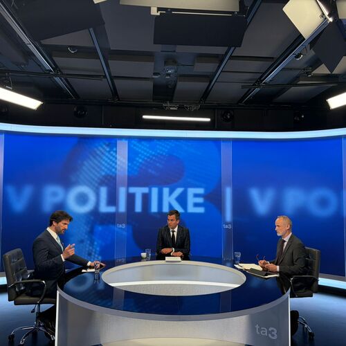 V politike, Robert Kaliňák, Tomáš Valášek