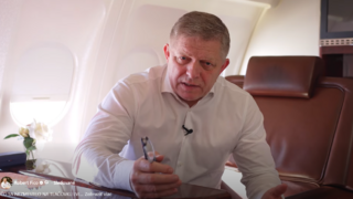Fico po návrate z Ruska prezradil, aký odkaz odovzdal Putinovi od Zelenského. V Moskve vraj budú čakať na telefonát