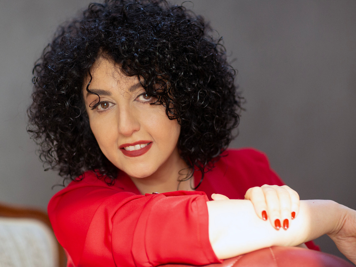 narges mohammadi.jpg