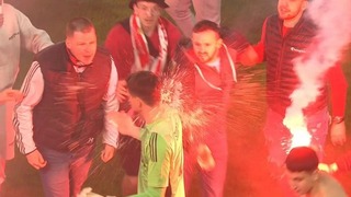 Prehovorili aktéri pekla v pražskom Edene, spomínajú aj Slováka. Surovčík sa po derby zrútil a nebol schopný komunikovať