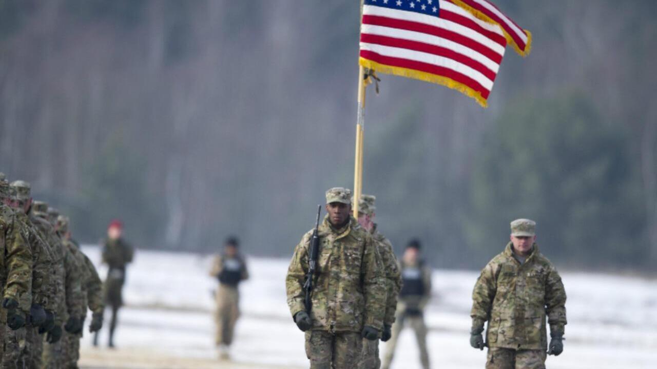 americký vojak USA vlajka vojaci