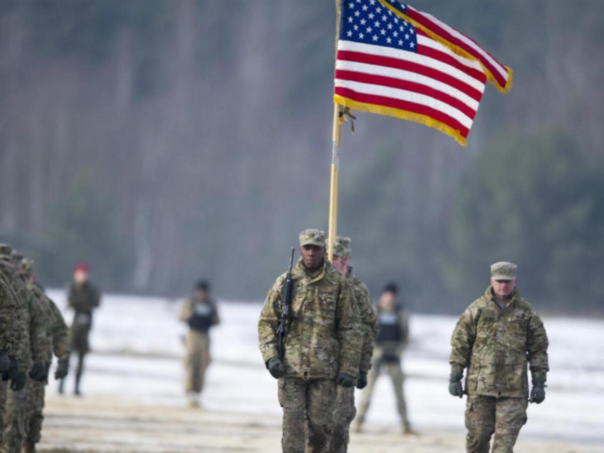 americký vojak USA vlajka vojaci