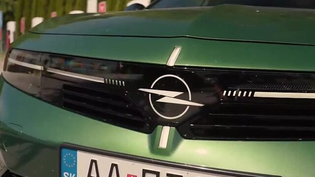 opel astra