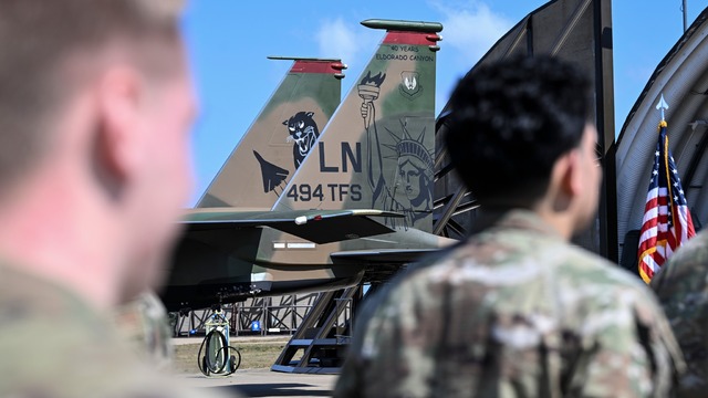 americkí vojaci USA stíhačka stíhacie lietadlo americká stíhačka armáda