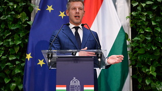 Škandál, ktorý potopil prezidentku aj ministerku, sa vracia. Magyar vytiahol nové dokumenty ku kauze milosti