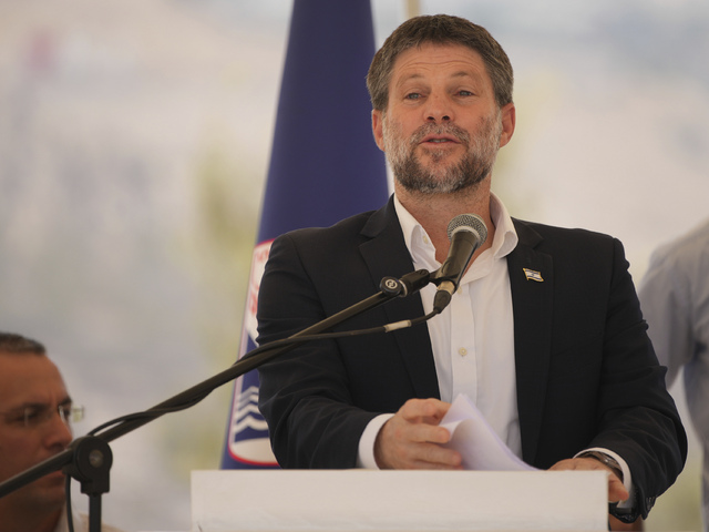 Hoci ICC poprel vydanie zatykača, izraelský minister tvrdí opak. Zatknutie označil za „vyhlásenie vojny“