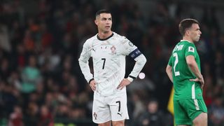 V poslednom zápase kvalifikácie ho vylúčili, trestu sa vyhol. Ronaldo sa predstaví na rekordných šiestych MS