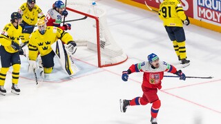 Česká televízia po kritike sťahuje hokejovú novinku: Nechceme divákom kaziť zážitok z MS, hovorí šéfkomentátor Záruba