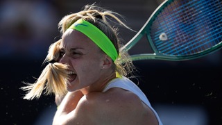 Roland Garros: Dvojicu Sloveniek čaká finále kvalifikácie. Djokovič a Sinner sú v opačnej časti pavúka