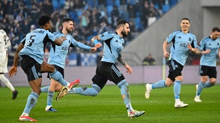 Slovan má širší zoznam kandidátov na post trénera. K Biščanovi a Tourému pribudli Rebrov, Ismael a Keane