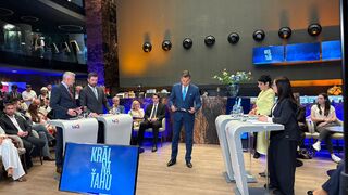Udržať súčasnú vládu je politika umenia, tvrdí Gašpar. Mesterová: Každý minister, ktorý skončí, je dobrá správa pre Slovensko