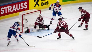 Hokejisti USA podľahli Lotyšsku. Úradujúci majstri sveta prehrali tretí zápas a klesli v tabuľke 