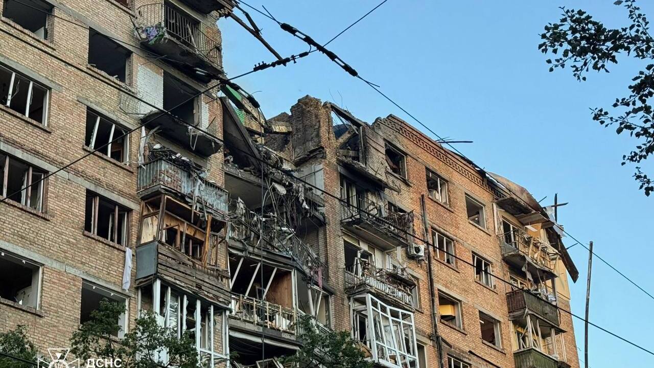 Masívny útok na Kyjev vyvolal poplach aj v Poľsku. Rusko útočilo raketami a dronmi hlboko na Ukrajine