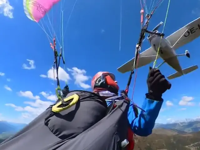 Do paraglajdistky vrazilo malé lietadlo a vrtuľou jej preťalo padák. Incident zachytila jej kamera