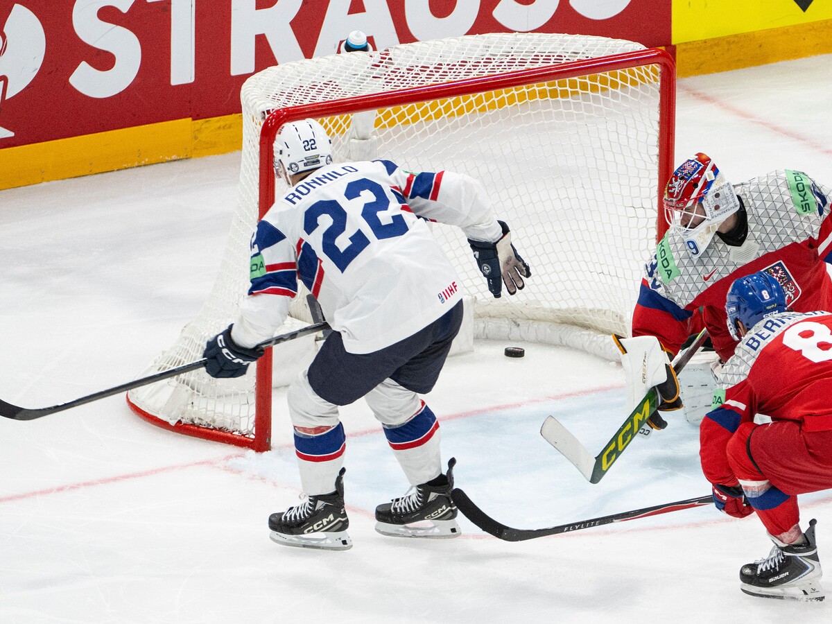 Switzerland_World_Championship_Ice_Hockey370969.jpg