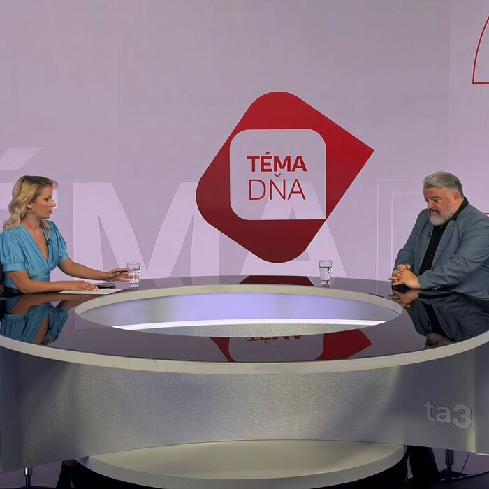 chmelar.jpeg