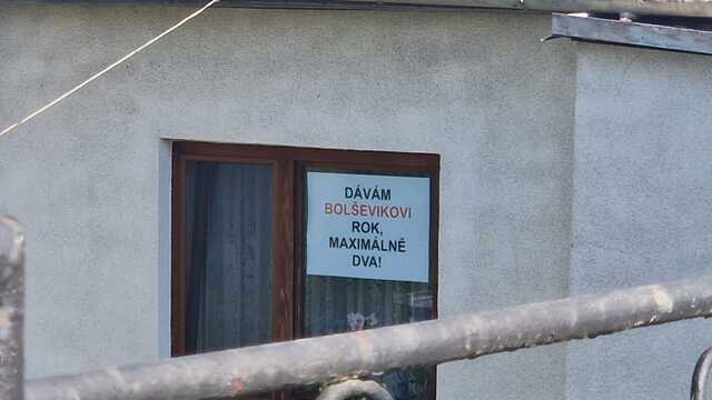 Plagát v Hanisku