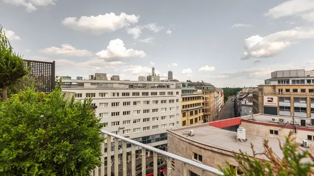 bývanie staré mesto Bratislava balkón