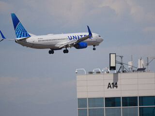 lietadlo united airlines.jpg