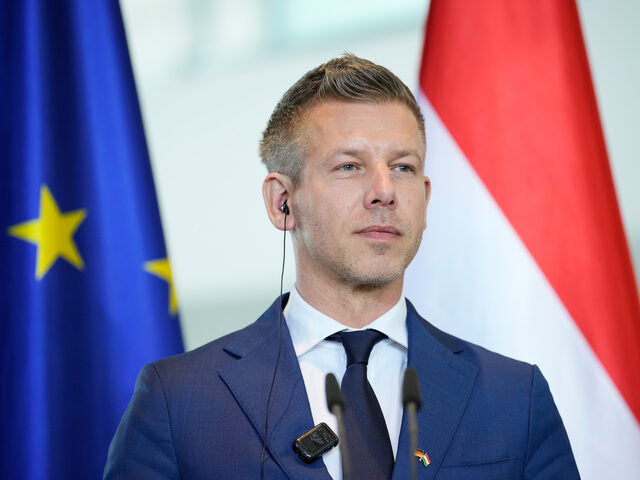 Zmrazené miliardy sa vracajú do Maďarska. Magyar po troch mesiacoch rokovaní hlási veľký prelom