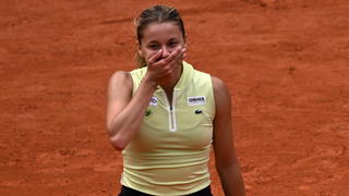 Senzácie na Roland Garros. Sabalenková dostala „kanára“ a končí, kvalifikantka Chwalinská si zahrá o finále