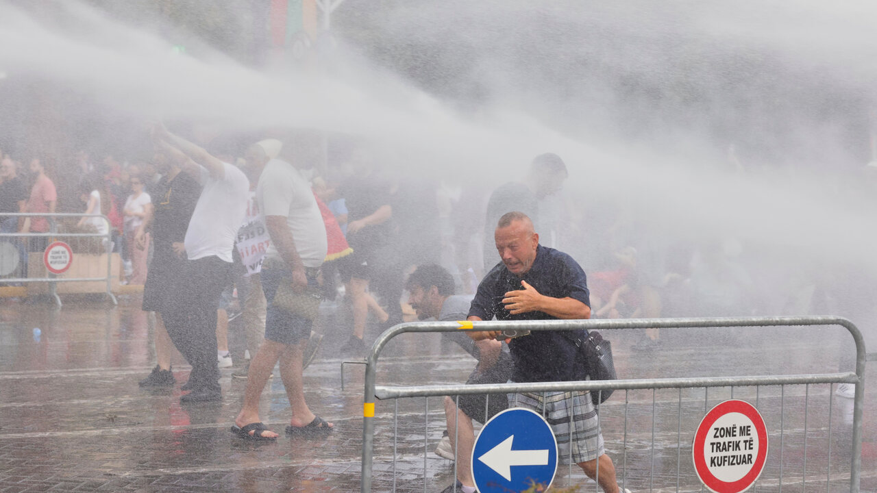 Albánsko protesty