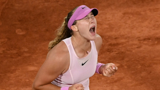 Rusko-ukrajinská bitka o finále Roland Garros netrvala dlho. 19-ročná Andrejevová je krok od životného úspechu